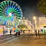City-apartment Direkt Im Zentrum דירה