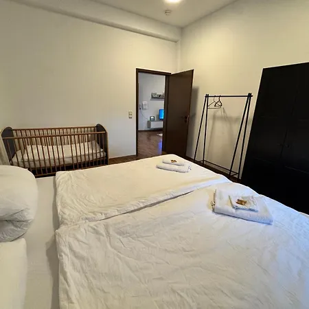 Daire City-apartment Direkt Im Zentrum *