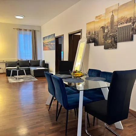 Daire City-apartment Direkt Im Zentrum *